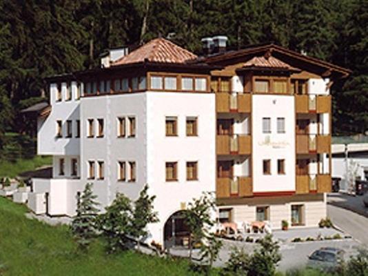 Hotel Laerchenhain Сан-Валентіно-Алла-Мута Екстер'єр фото